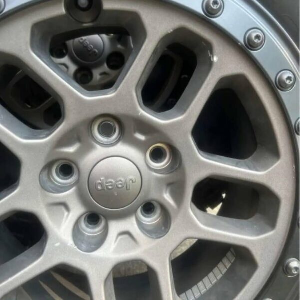 315/70R17BFG AT - Image 7