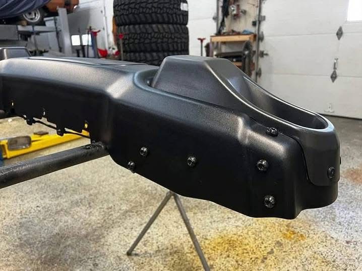 Wrangler Rubicon Steel Bumper - Image 5